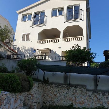 Apartments Zdenka Vinišće Extérieur photo
