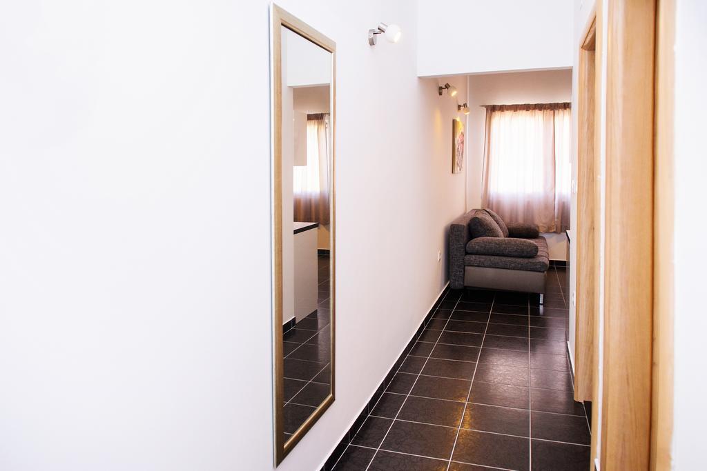 Apartments Zdenka Vinišće Extérieur photo